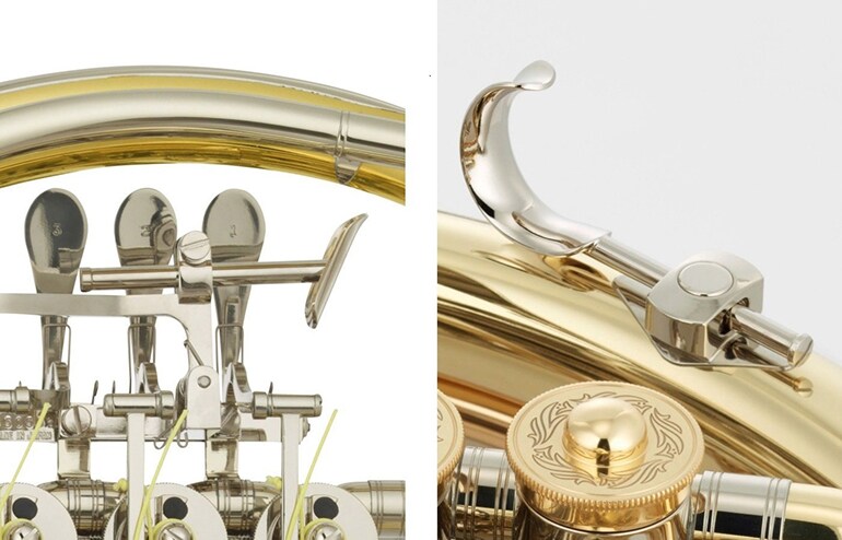 Verstellbarer vierter Daumenhebel und kleiner Fingerhaken