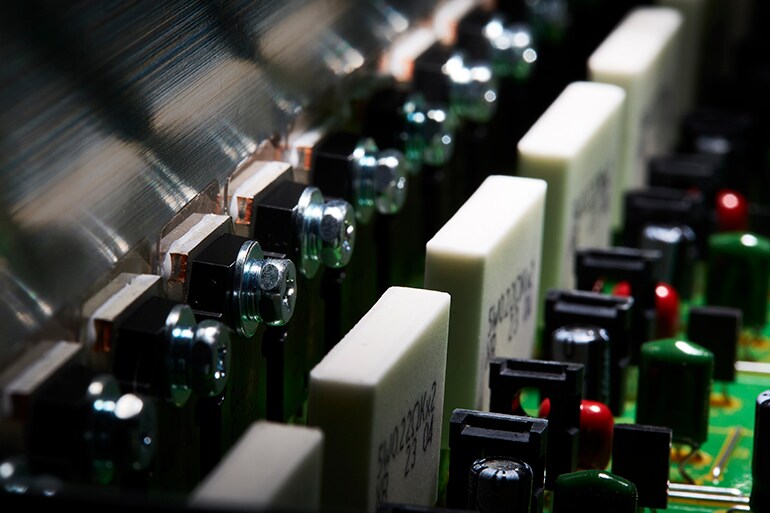 Die interne Platine des RX300A.